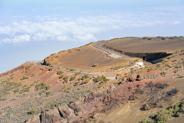 Landstrasse zum Vulkan Teide auf Teneriffa - obrazy, fototapety, plakaty
