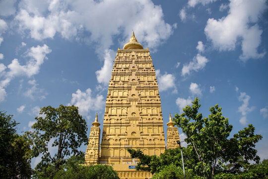 THAILAND CHACHOENGSAO WAT CHOM PHOTAYARAM