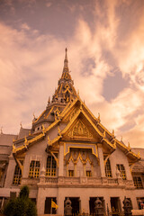 Fototapeta premium THAILAND CHACHOENGSAO WAT SOTHON WARARAM WORAWIHAN