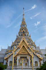 Fototapeta premium THAILAND CHACHOENGSAO WAT SOTHON WARARAM WORAWIHAN