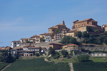Fototapeta premium piedmontese village La Morra on top of a hill