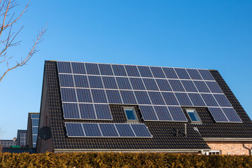 Photovoltaik Anlage, Solar Module auf den Dach