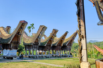 Sulawesi - Architektur der Torajas