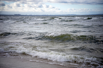 Międzyzdroje, Polska, 02.28.2024 - piękna wczesno wiosenna pogoda na wybrzeżu Morza...