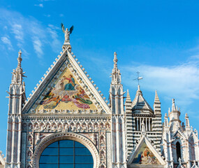 Fototapeta premium Siena Cathedral facade, Tuscany, Italy