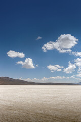 Obraz premium Salt laguna in Arequpa, minimal landscape 