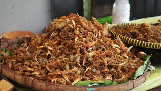 Street vendor style fried crab