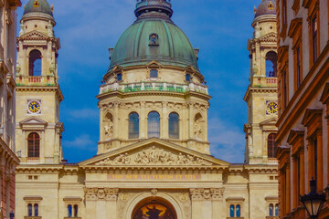 バジリカのドームと塔