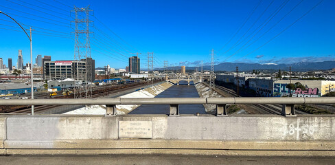 Fototapeta na wymiar LA River and views of Downtown Los Angeles