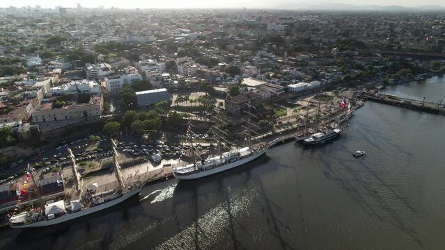 Orbit Panoramic over Frigate School Vessel Meeting in Santo Domingo City