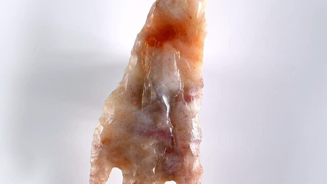 Early Bronze age flint arrowhead (Saharan Africa c3000BC) 36mm long - 'Barbed and Tanged' style	