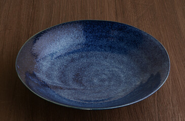 青い皿