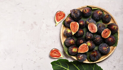 fresh organic figs for healthy eating