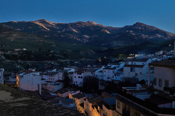 Obraz premium Sierra de Cazorla. Quesada, Jaen. Andalusia Spain. Beautiful mountains at evening and white buildings on the foreground.