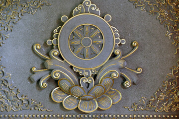 Buddha Tooth Relic Temple in Chinatown. Dharma wheel.