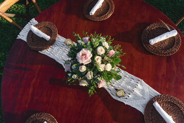 A centerpiece is a central decorative object, often flowers, candles or fruit, and is an important part of the wedding reception decoration.