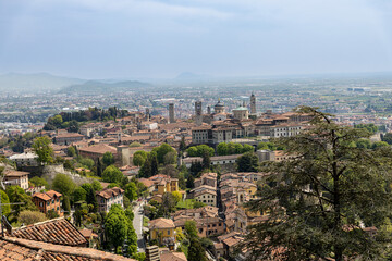 Fototapeta na wymiar Bergamo is an ancient northern Italian city