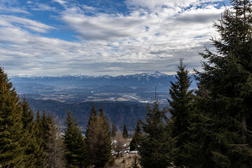 View from the Carinthian mountain Görlizen to the Karawanken ridge and Lake Ossiacher in winter