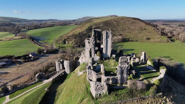 Corfe Castle in the Glorious Sunshine
