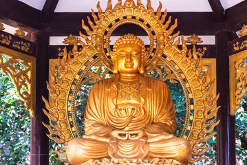 Golden buddha statue