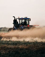 Farm Harvest Tractor Equipment Cart Harrow Combine Seeding Truck