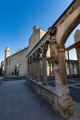Fototapeta na wymiar Arcade in front of the Santa Maria La Real church at Olite, Spain.