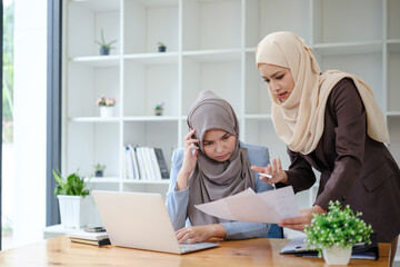 Group of muslim business team having an argument about the project during the meeting 
