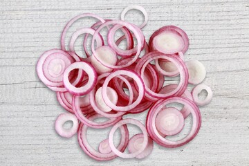 Fototapeta premium Fresh ripe red onion cut