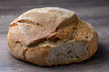 whole grain freshly baked bread on the table 2