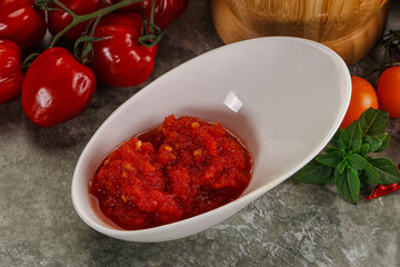 Fresh tomato puree pasta sauce