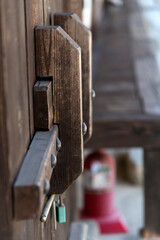 the door lock in the old Korean building