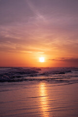 Naklejka premium Deep Sunset in Panama City Beach