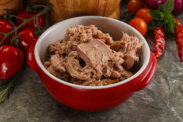 Canned tuna fish for salad