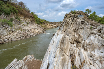 Fototapeta na wymiar Dhuandhar (Dhuadhar ) waterfalls, Bheraghat, Jabalpur, Madhya Pradesh, INDIA.