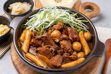 Korean food, spicy, ripe kimchi, ribs, steamed, cream, side dishes, kimchi, corn cheese,