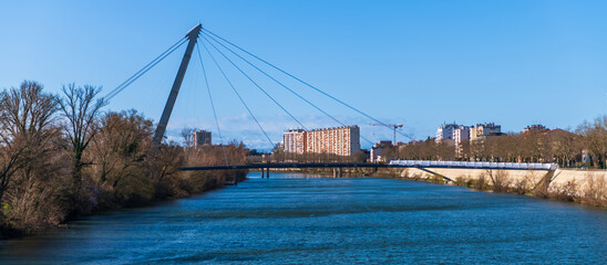 The Rapas footbridge under construction over the Garonne in Toulouse, Haute Garonne, Occitanie, France - 746452270