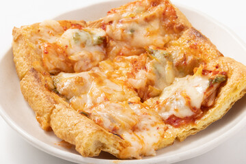 油揚げ　キムチチーズ焼き