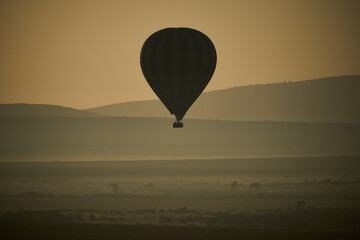 Heißluftballon über der Masai Mara