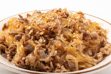 牛肉と春雨のピリ辛炒め