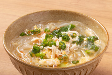 鶏ささみ　春雨スープ