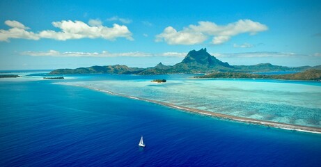 Bora Bora vue du ciel  © Vincent