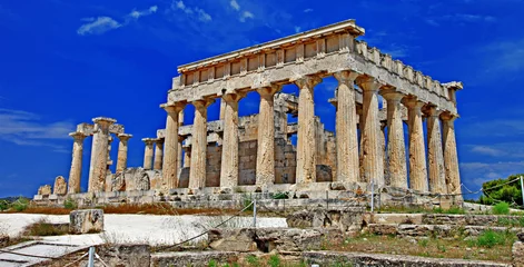 Foto auf Glas Greece travel and landmarks . antique temple of Orfeas in Aegina island, the prototipe of Acropolis. Saronics gulf © Freesurf