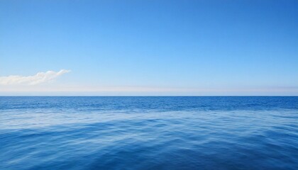 Obraz premium Perfect sky and water of ocean. Travel, holdiay, summer concept.