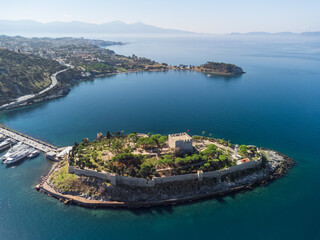 Obraz premium Aerial view of Guvercinada Island with scenic castle, Kusadasi