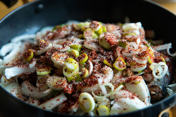 sugar on the vegetable in the pot