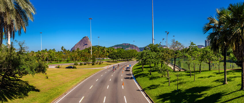 Aterro do Flamengo, Center of Rio de Janeiro