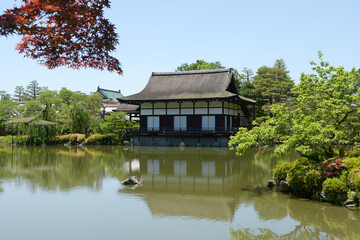 平安神宮　栖鳳池と尚美館　京都市左京区