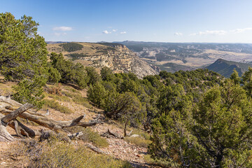Fototapeta na wymiar Mountainous landscape at Iron Springs Bench Overlook in the Dinosaur National Monument