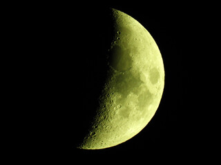 moon in waxing crescent phase   