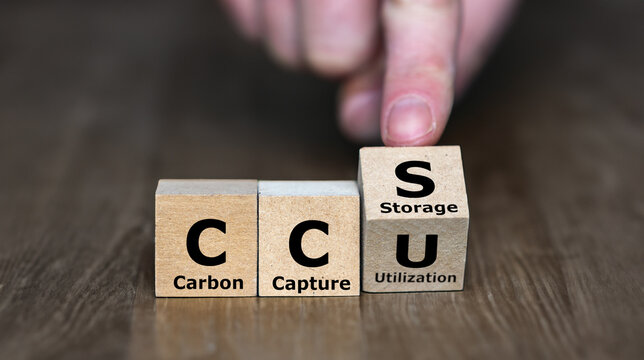 Cubes form the expression CCU (carbon capture utilization) and CCS (carbon capture storage).